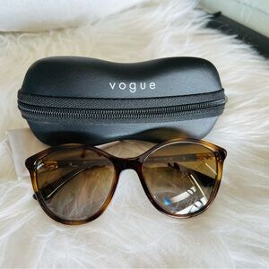 *Like New* Vogue VO 5165-S W65613 Women's Cat Eye Havana Sunglasses with case